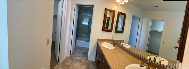Building Photo - 7806 Seabreeze Dr