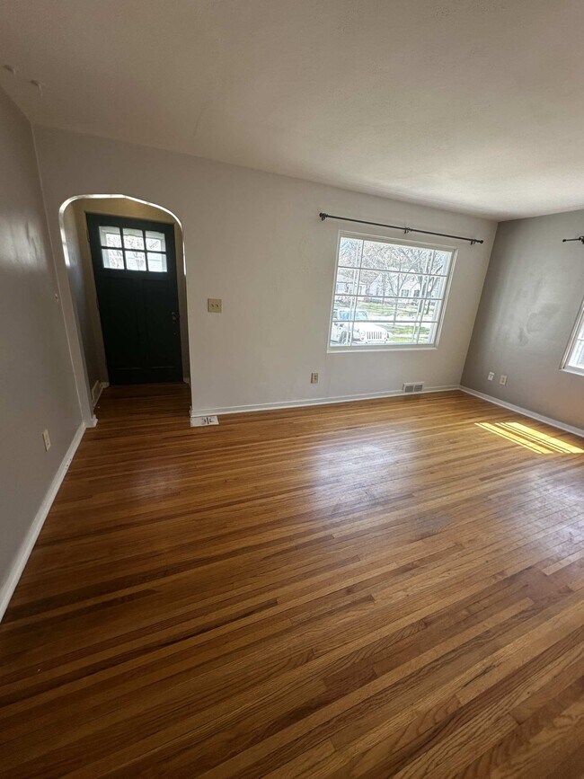 Foto del edificio - 1538 10th St N