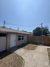 Building Photo - 1624 Coral Way
