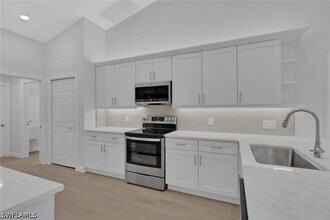 Building Photo - 5137 Mabry Dr
