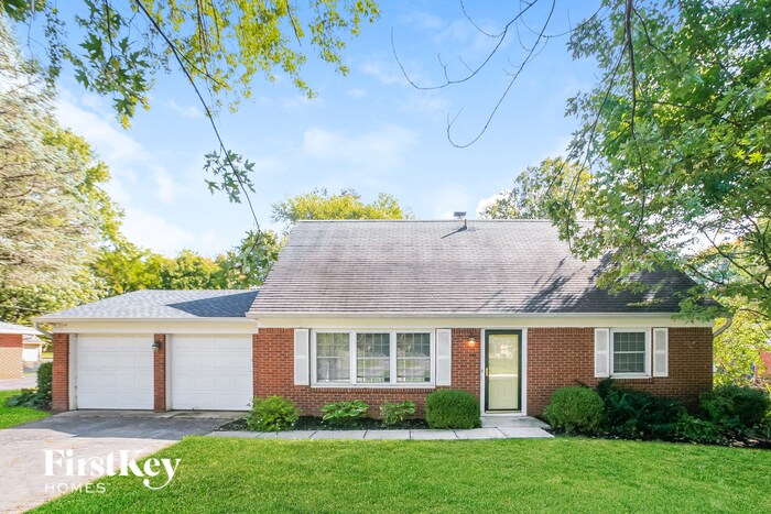 Primary Photo - 10353 Orchard Park Dr W