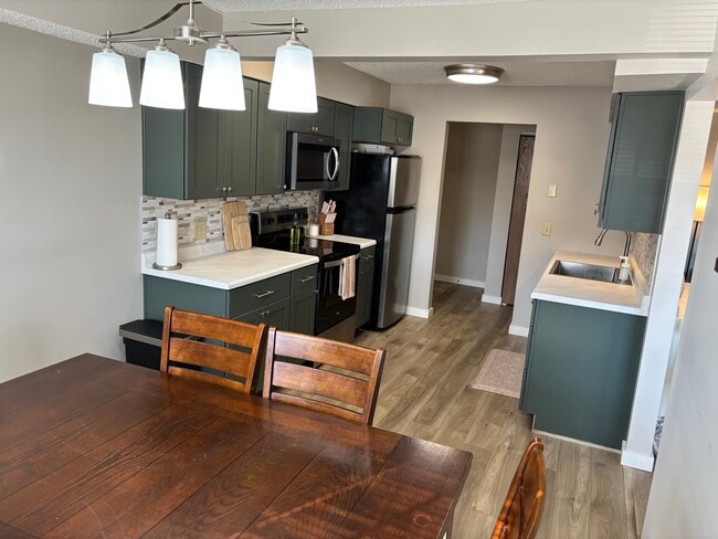 Foto del edificio - 2360 Wapakoneta Ave