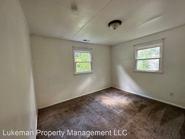 Foto del edificio - 3 br, 1 bath House - 217 Wallace Ave