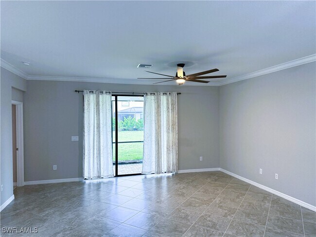 Foto del edificio - 9444 Glenforest Dr