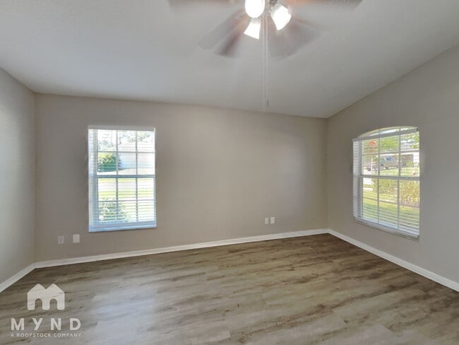 Building Photo - 3240 Grand Pines Dr