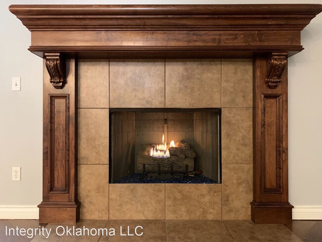 Building Photo - 4 br, 2 bath House - 2424 Wimberley Creek Dr.