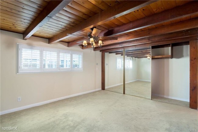 Building Photo - 3 br, 1 bath House - 2825 Fisk Ln