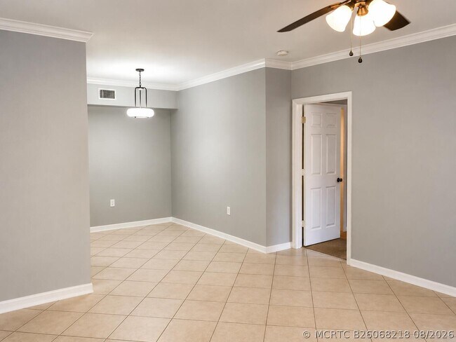 Building Photo - 6521 Emerald Dunes Dr
