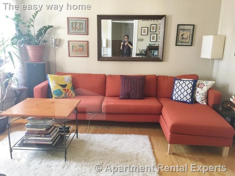 Primary Photo - 377 Highland Ave