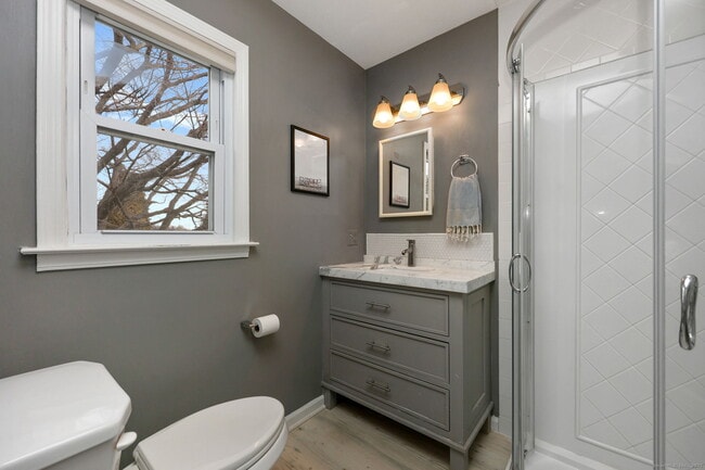 Foto del edificio - 318 Pine Creek Ave