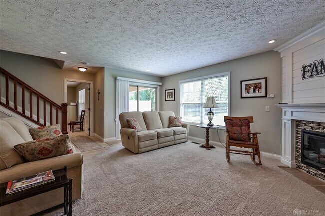 Foto del edificio - 564 Cider Mill Way
