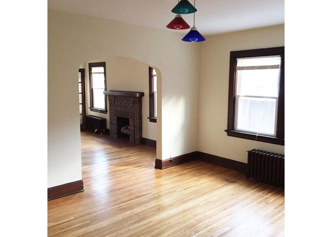 Building Photo - 315 Terrace Ave