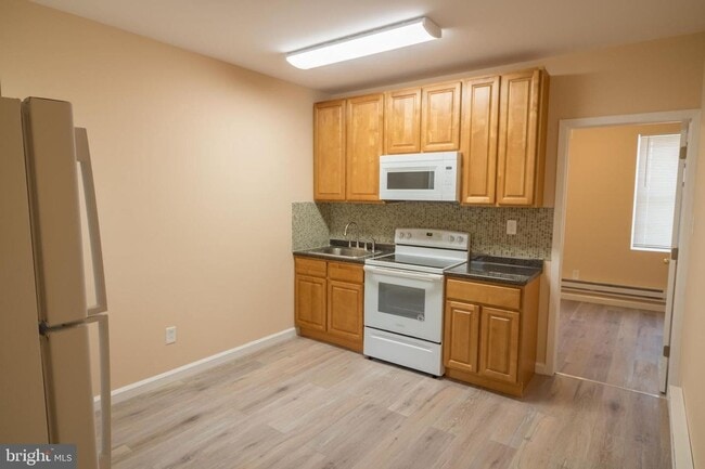 Photo - 6002 Master St Apartment