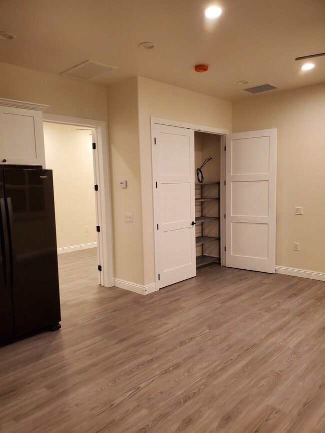pantry, northeast corner - 14056 Sycamore Ave