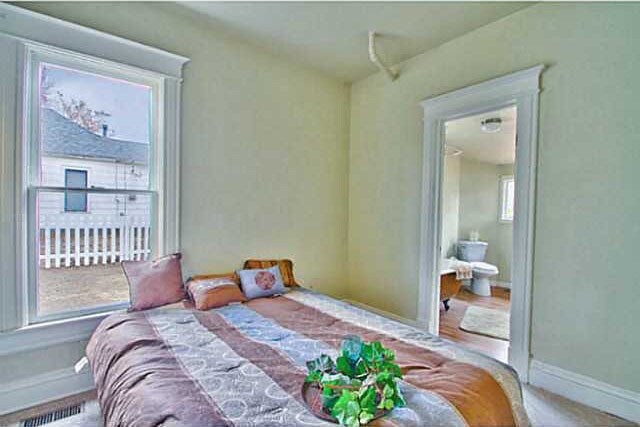 Foto del edificio - Adorable remodeled home 1 bedroom, 1 bath + carpeted loft area.