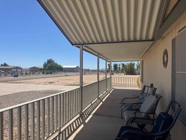 Foto del edificio - Spacious 3-Bed Home on 1 Acre with Boat-De...