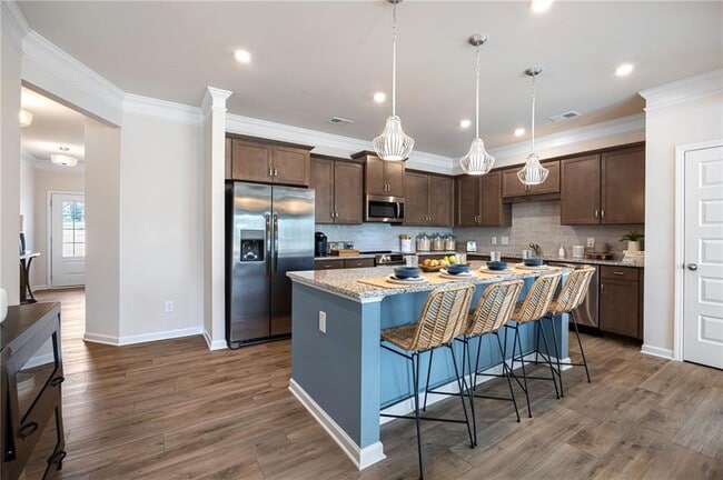 Building Photo - 70 Pinnacle Wy