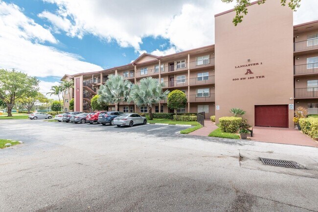 Foto del edificio - 500 SW 130th Terrace