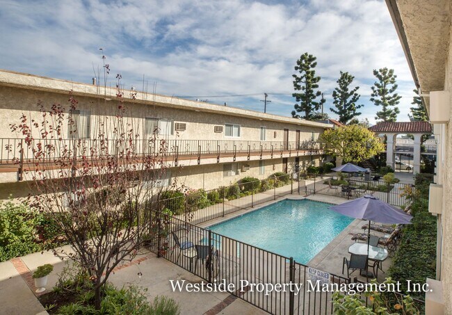 Foto del edificio - 6253 Lankershim Blvd