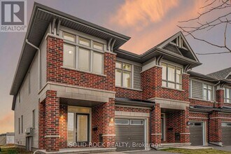 Building Photo - 260 Dolce Cres
