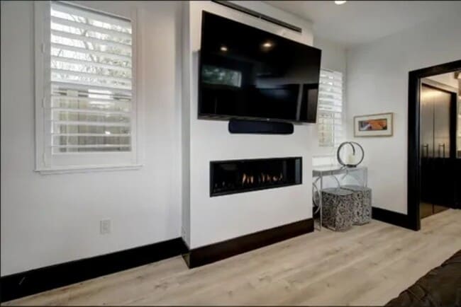 Building Photo - 4708 Marlborough Way