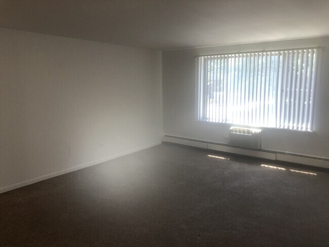 Foto del edificio - 1500 Robin Cir