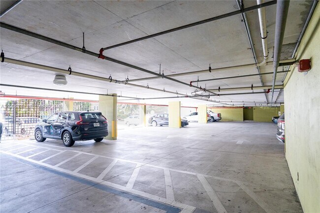 Foto del edificio - 816 NW 11th St