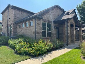 Building Photo - 7220 Wyoming Springs Dr