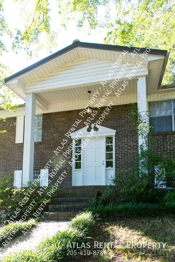 Foto del edificio - 2921 Wood Dr NE