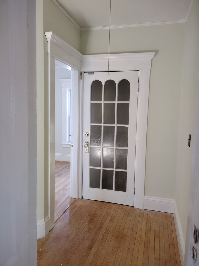 Hallway - 768 Beech St