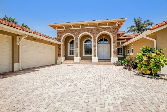 Building Photo - 19367 SW 132nd Ct