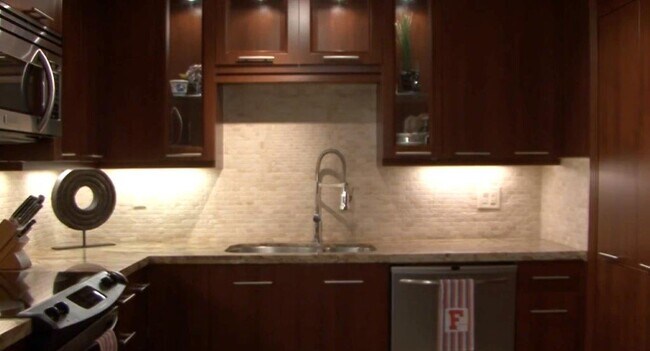 Foto del edificio - 1430 NW 6th Pl