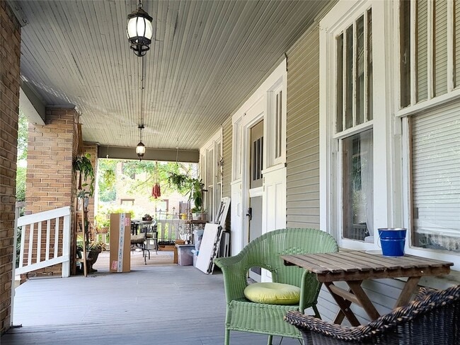 Building Photo - 4911 Worth St