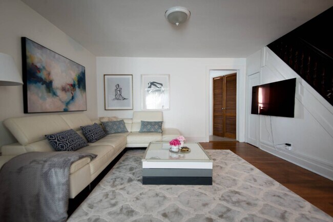 Foto del edificio - 32-39 46th St