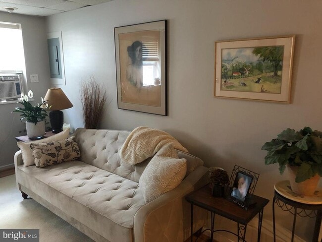 Foto del edificio - 720 S Sheridan St