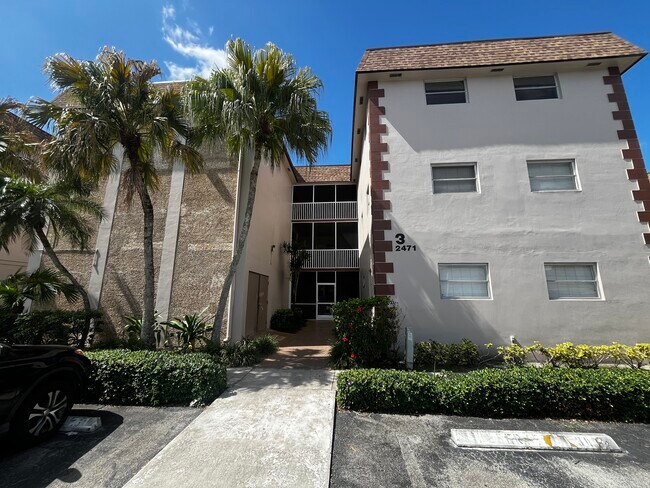 Foto del edificio - 2471 SW 82nd Ave