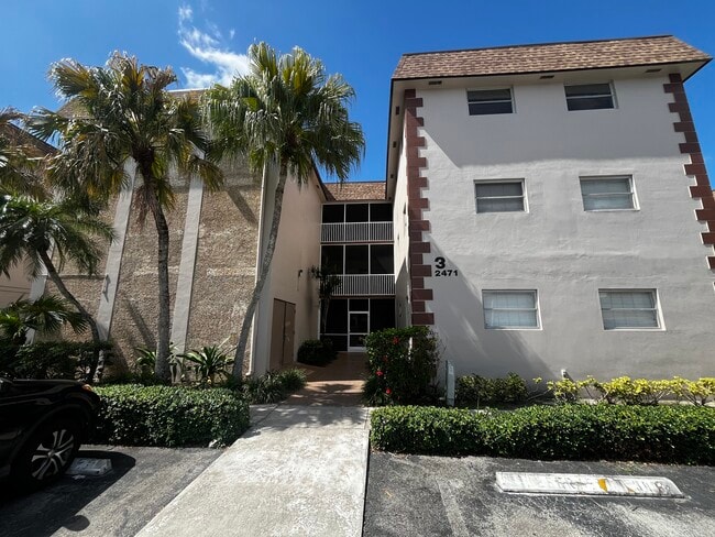 Photo - 2471 SW 82nd Ave Apartment