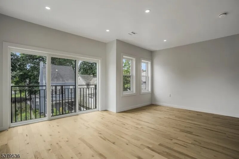 Foto principal - 15 Voorhees St