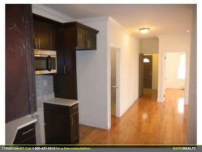 Building Photo - 65 E 42nd St