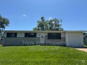 Building Photo - 730 Crabapple Ln