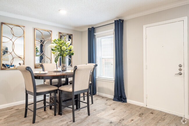 3BR, 2.5BA - 1566SF - Dining Room - Z - 11 Eleven