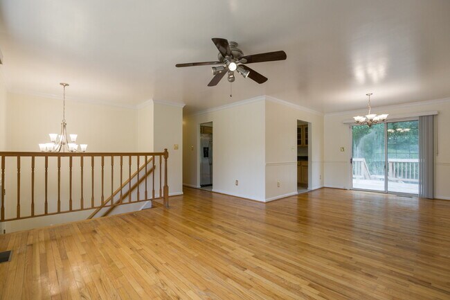 Foto del edificio - 2411 Old Gate Ct