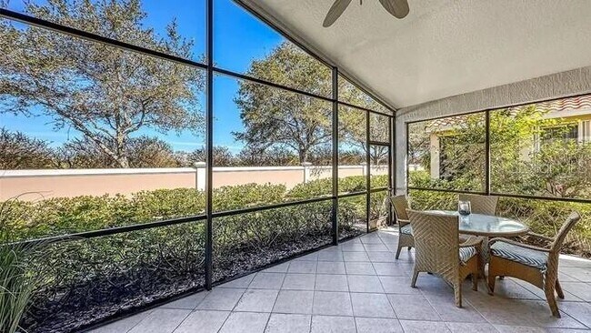 Foto del edificio - 4235 63rd Terrace E