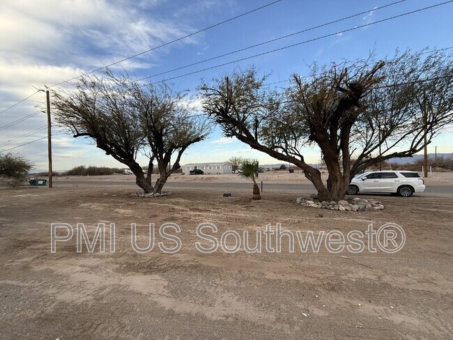Foto del edificio - 7458 Mountain View Rd