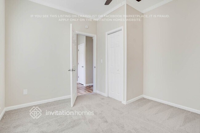 Foto del edificio - 7144 Stonebrook Cir