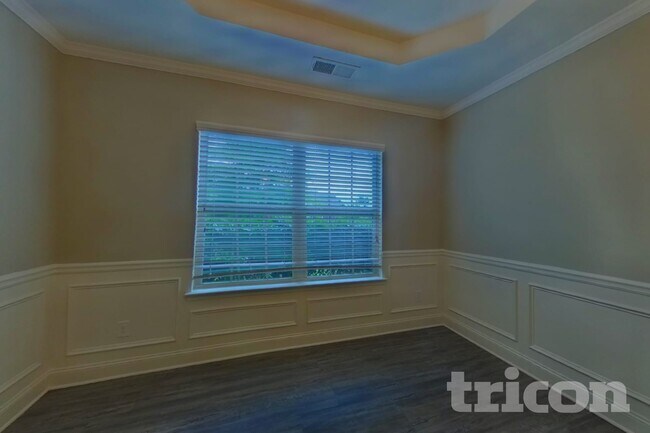 Foto del edificio - 2102 Farmdale Ct NE