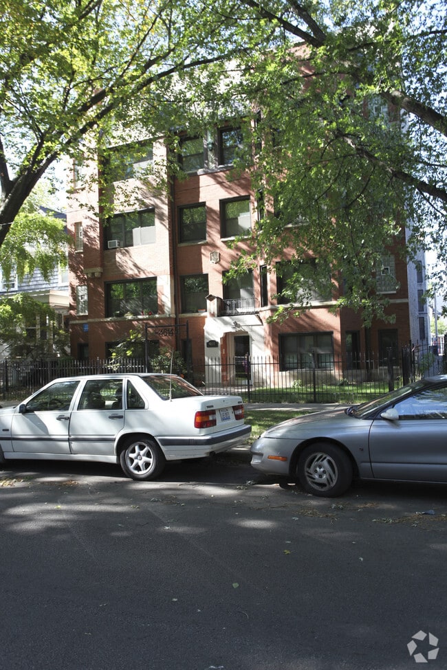 Building Photo - 4614 N Paulina