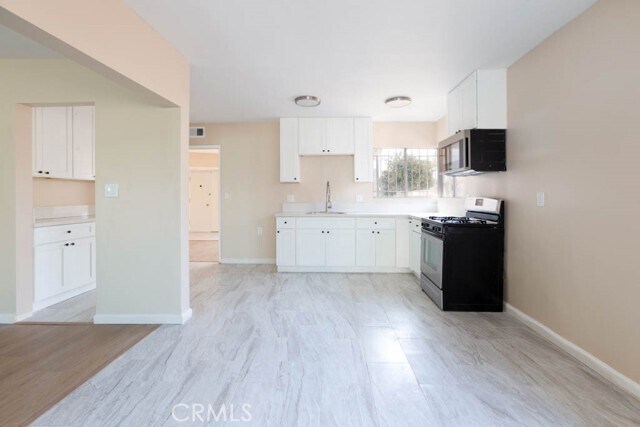 Foto del edificio - 3711 W 110th St