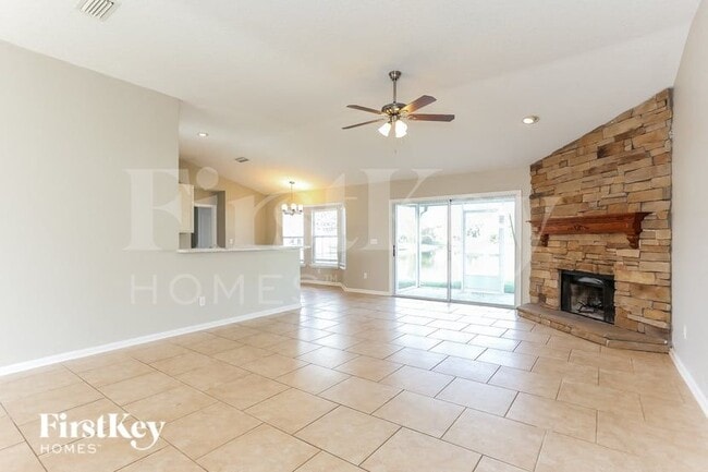 Foto del edificio - 247 Ridgewick Dr S