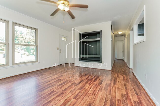 Foto del edificio - Winston Salem 3 Bedroom/ 1 Bathroom - Full...